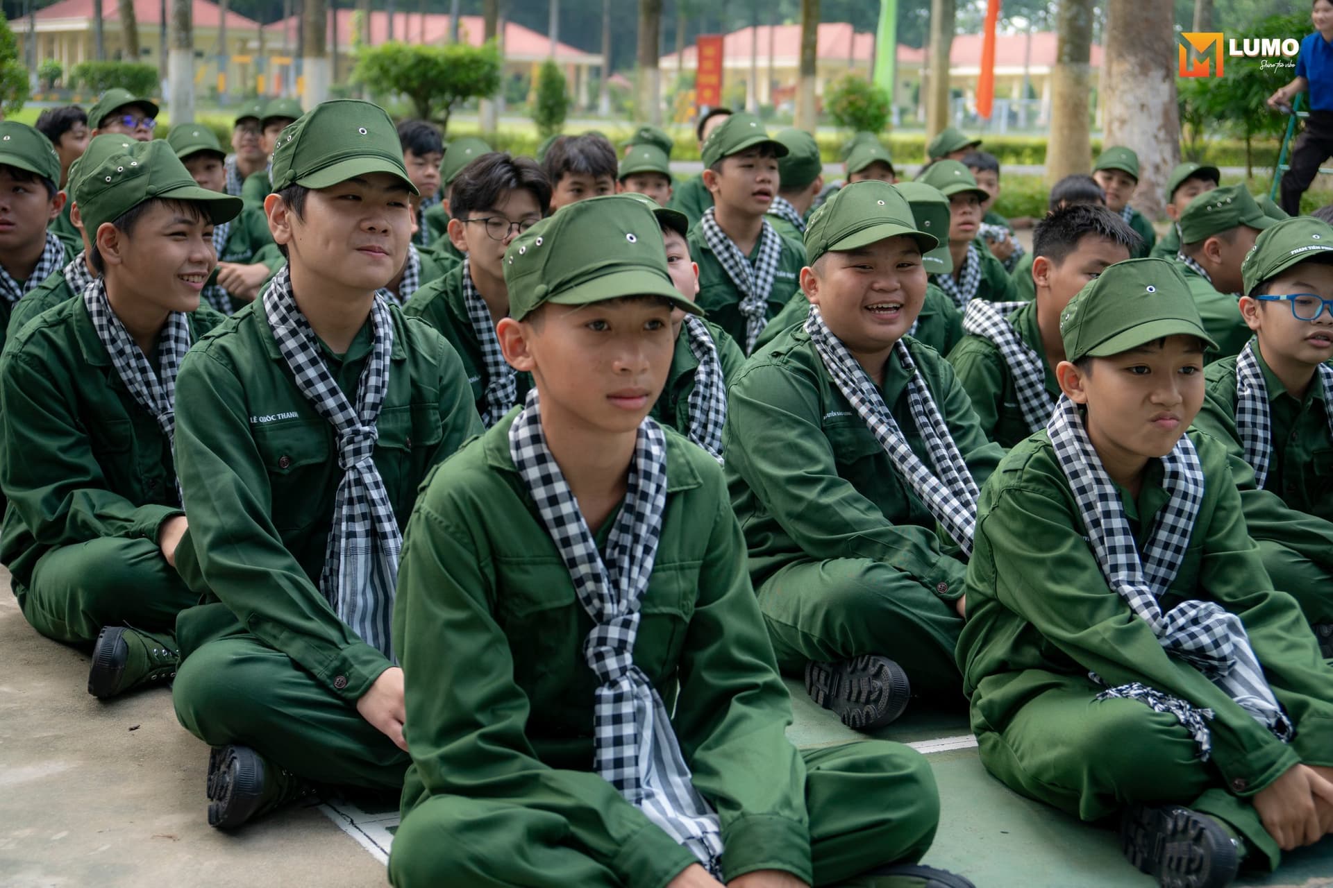 Sinh hoạt tập thể trong học kỳ quân đội